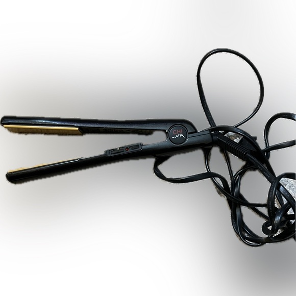 CHI Air Classic Tourmaline Ceramic 1" Flat Iron - Onyx Black - Picture 2 of 7